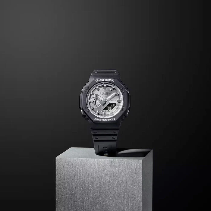 Casio G-Shock - Black & Silver - Image 2