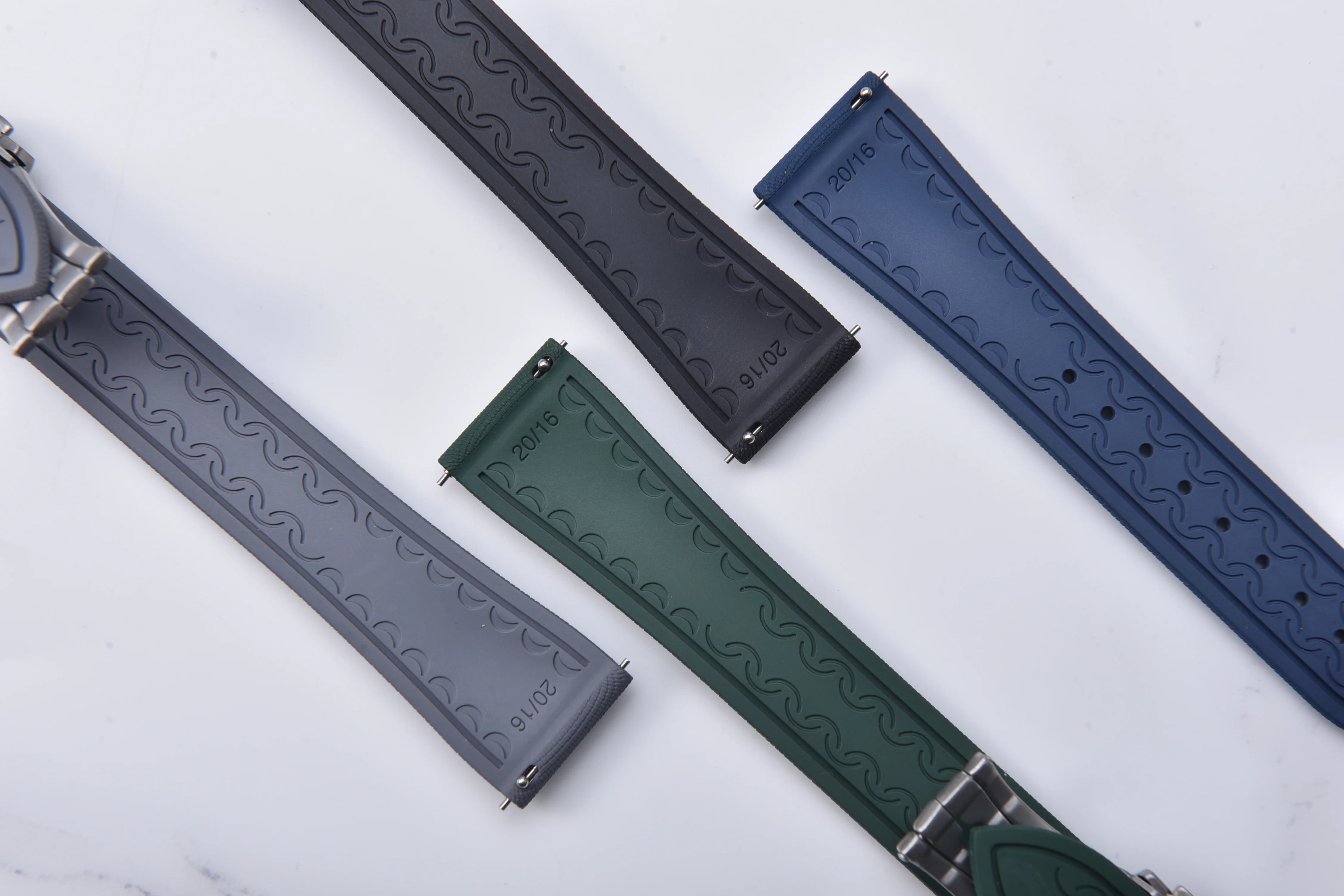 Halifax Watch Bands – Endurance FKM – AnchorFit™ Design - Image 6