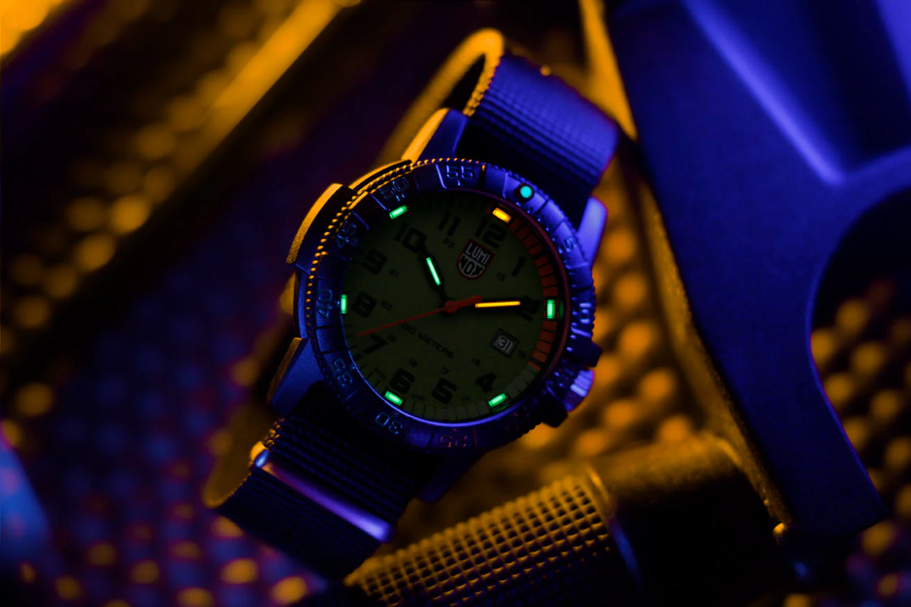 Luminox Navy Seal Watch - Giant Sea Turtle 0320 Series - Green/Orange - Image 6