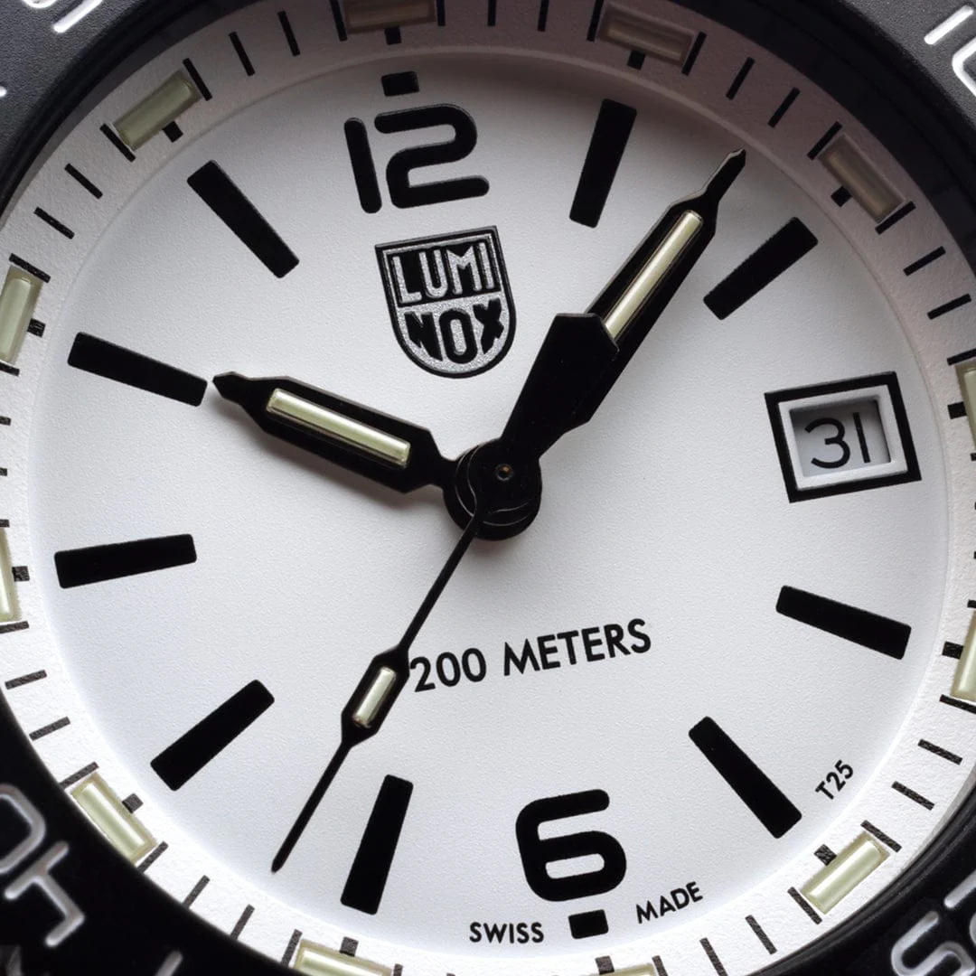 Luminox - Pacific Diver Ripple 39mm - White Dial - Image 3