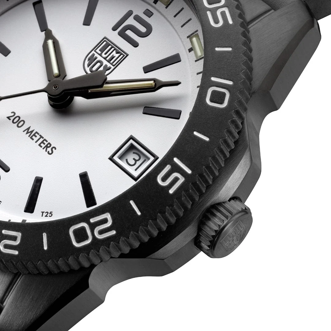 Luminox - Pacific Diver Ripple 39mm - White Dial - Image 4
