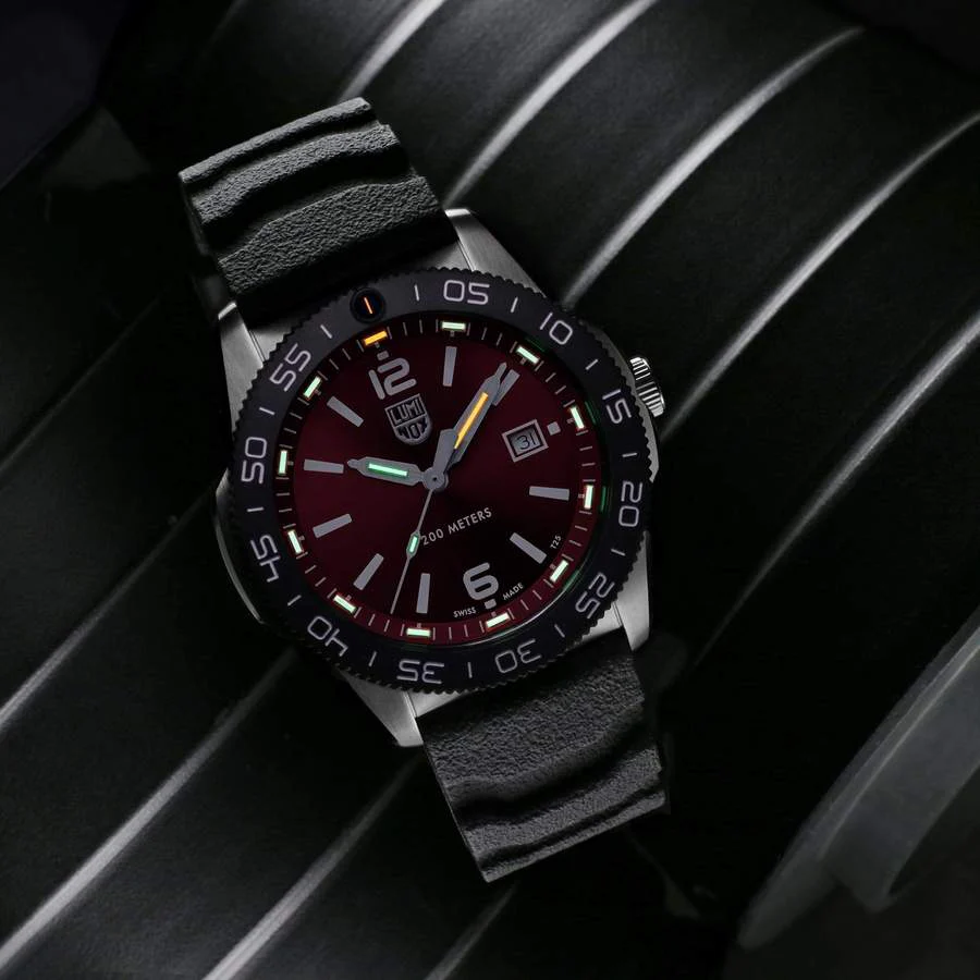 Luminox - Pacific Diver - Red Dial - Image 5