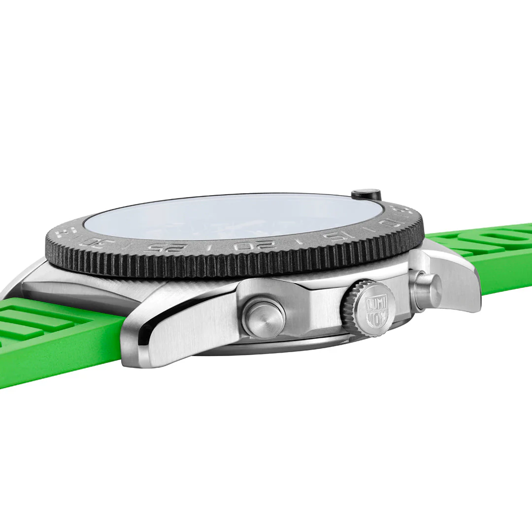 Luminox - Pacific Diver Chrono - Green - Image 6