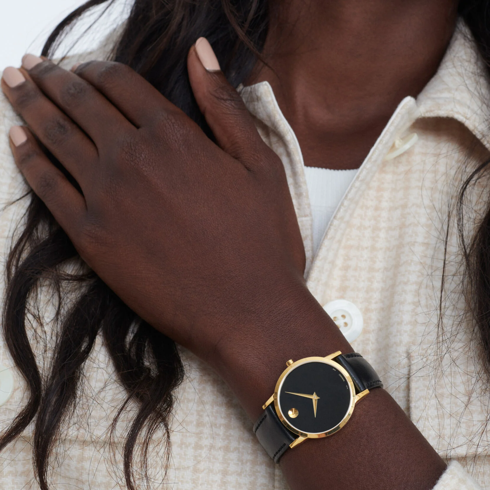 Movado Museum Classic 33mm - Gold-Tone - Image 4