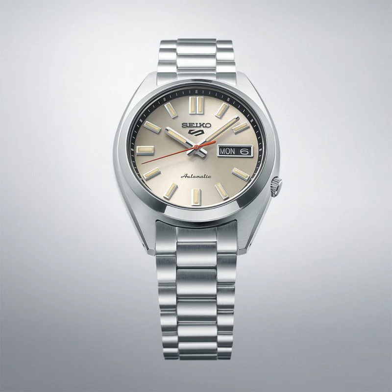 Seiko 5 Sports SNXS - 'Beige Chinos' Classic - Image 2