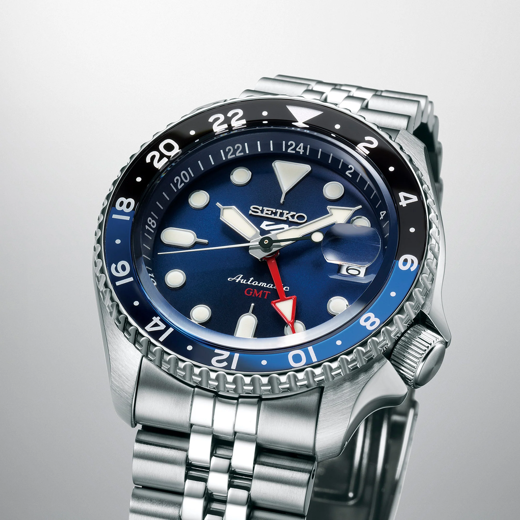 Seiko 5 Sport - Automatic 'Blueberry' GMT - Image 2