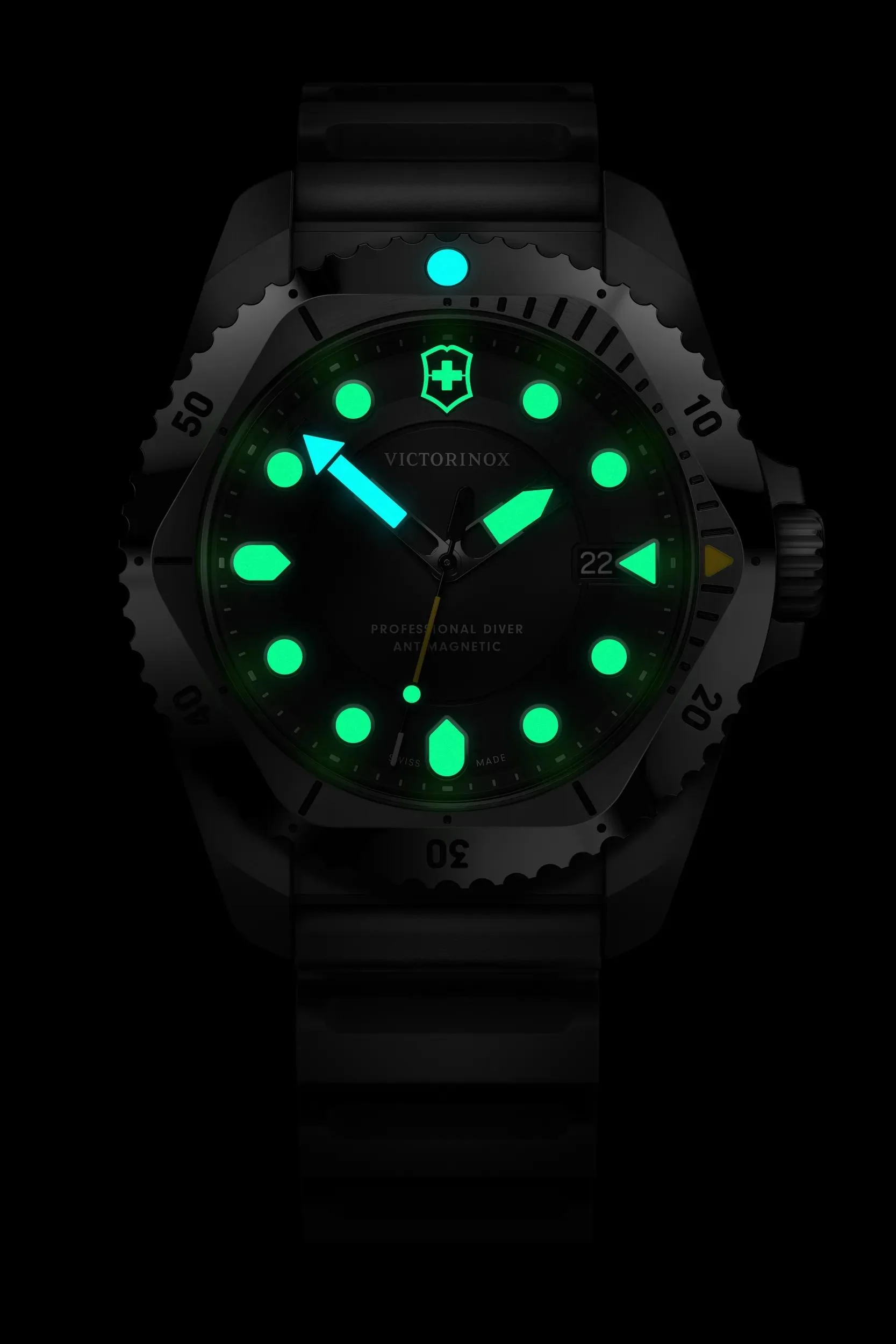 Victorinox Watch - Dive Pro - Black Dial - Image 2